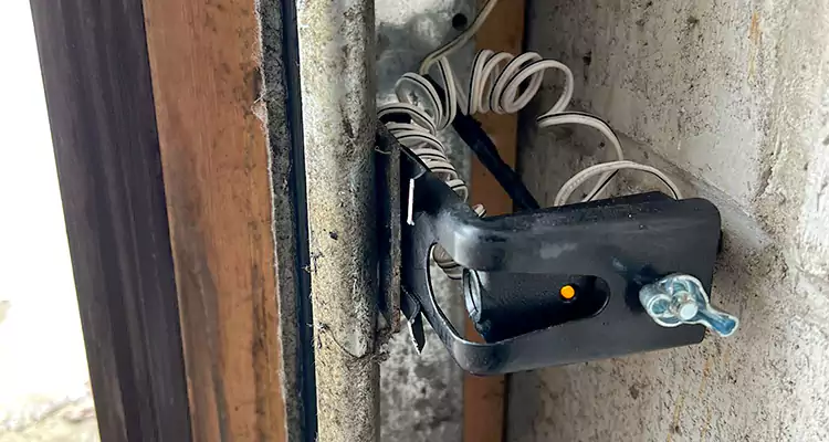 Fix Broken Garage Door Sensor in East Lake-Orient Park, FL
