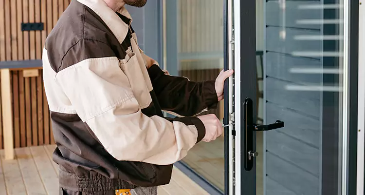 Top Rated Patio Door Lock RepairPatio Door Locking Mechanism Broken Repair in East Lake-Orient Park, FL